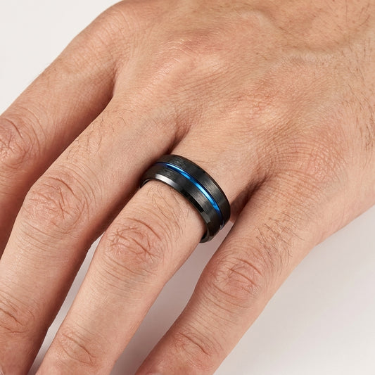 Anillo de Tungsteno con Ranura Central