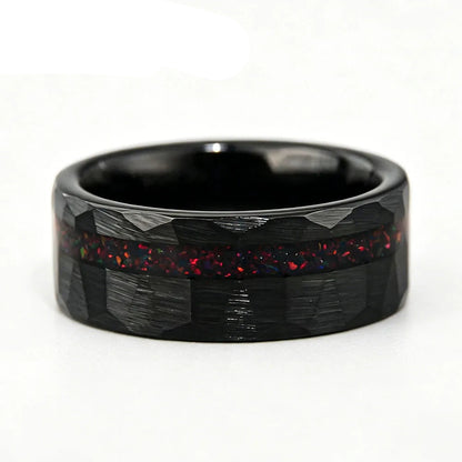 Anillo de Tungsteno Martillado con Ópalo Rojo