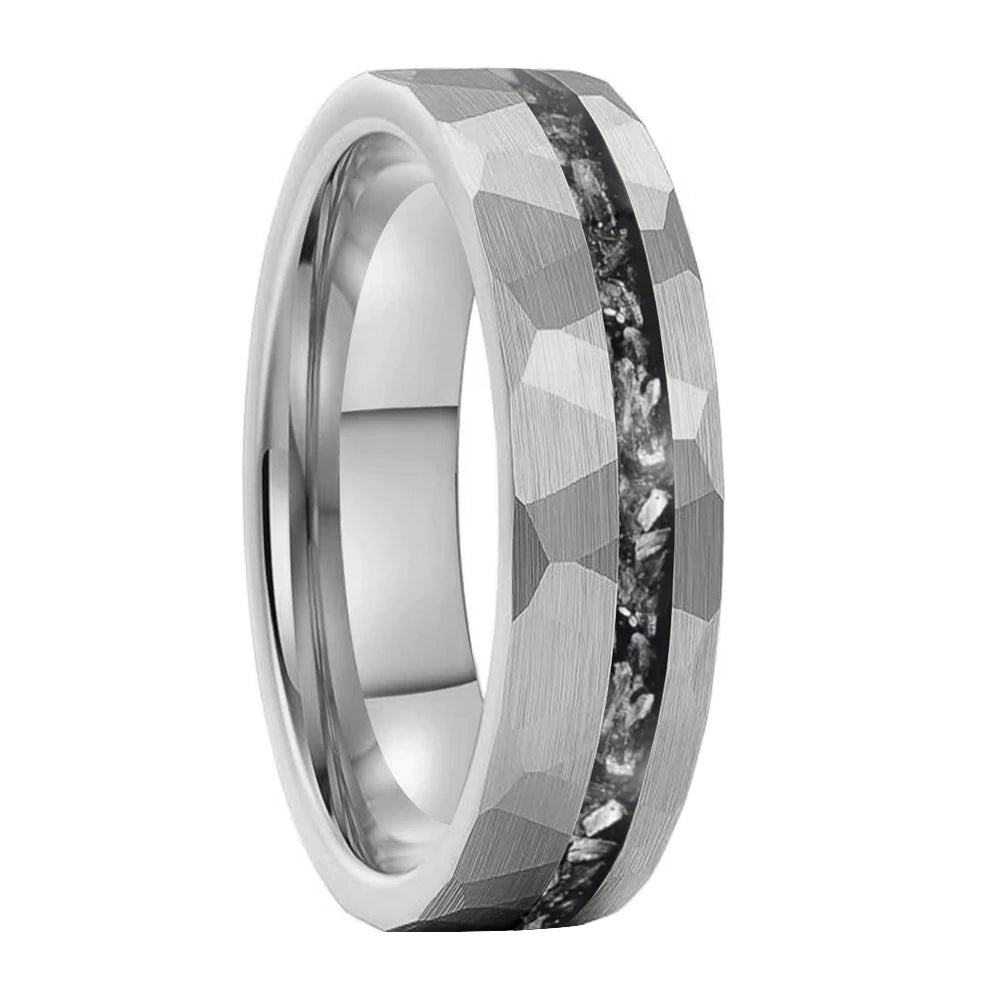 Anillo de Tungsteno Martillado con Meteorito 