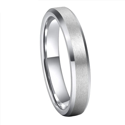Anillo de Tungsteno Plateado 4mm con Biseles ’El Destello’ - Anillos